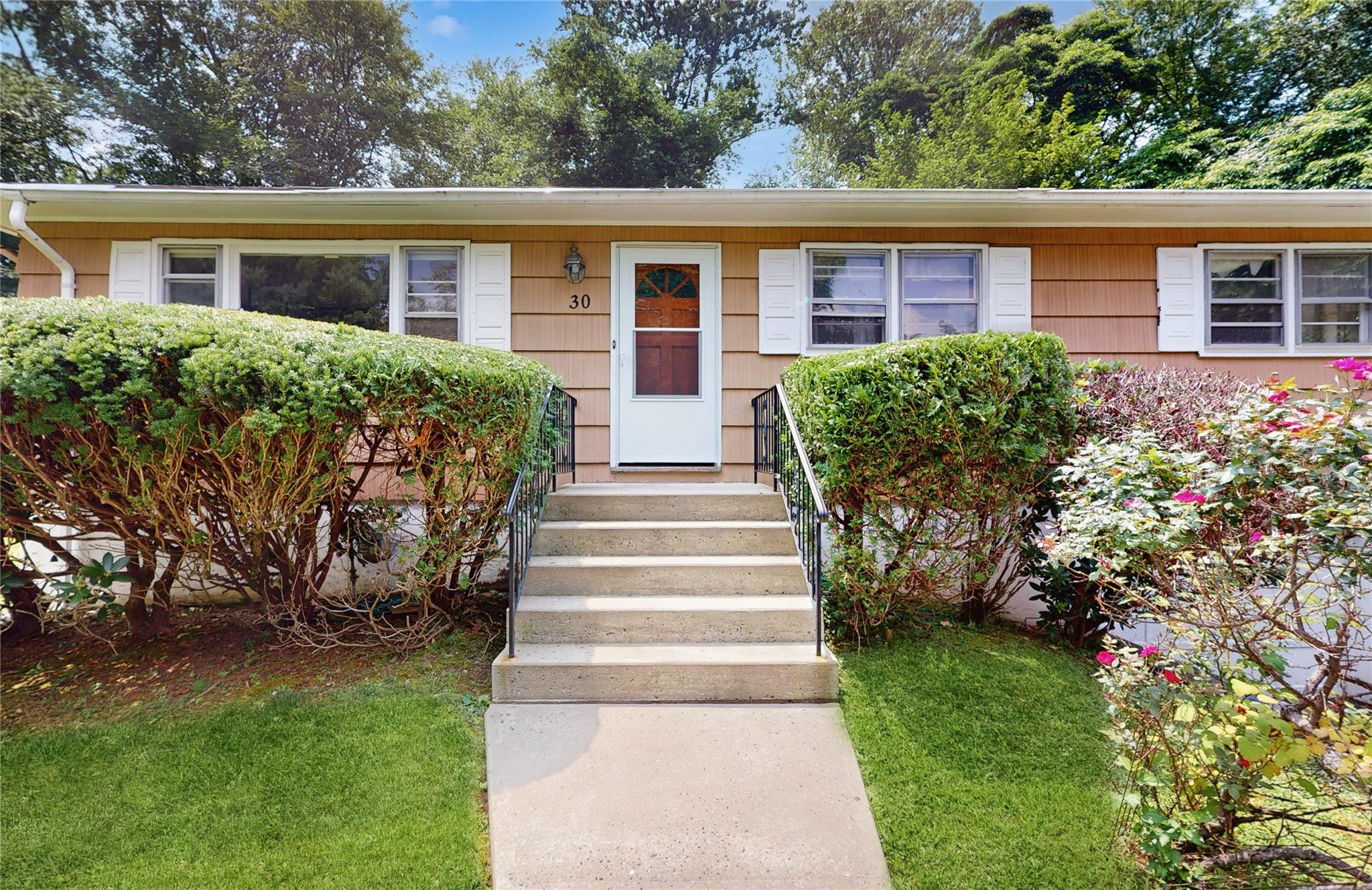 #1 photo, 30 Paul Court, Pearl River , NY 10965