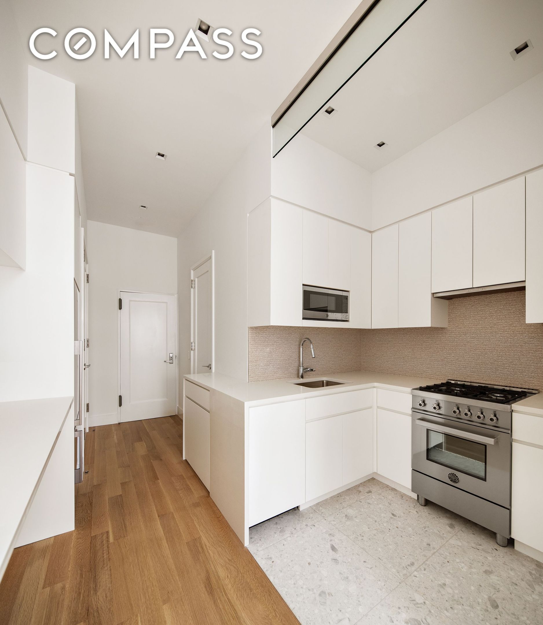 #4 photo, 435 E 85th Street, マンハッタン Upper East Side , NY 10028