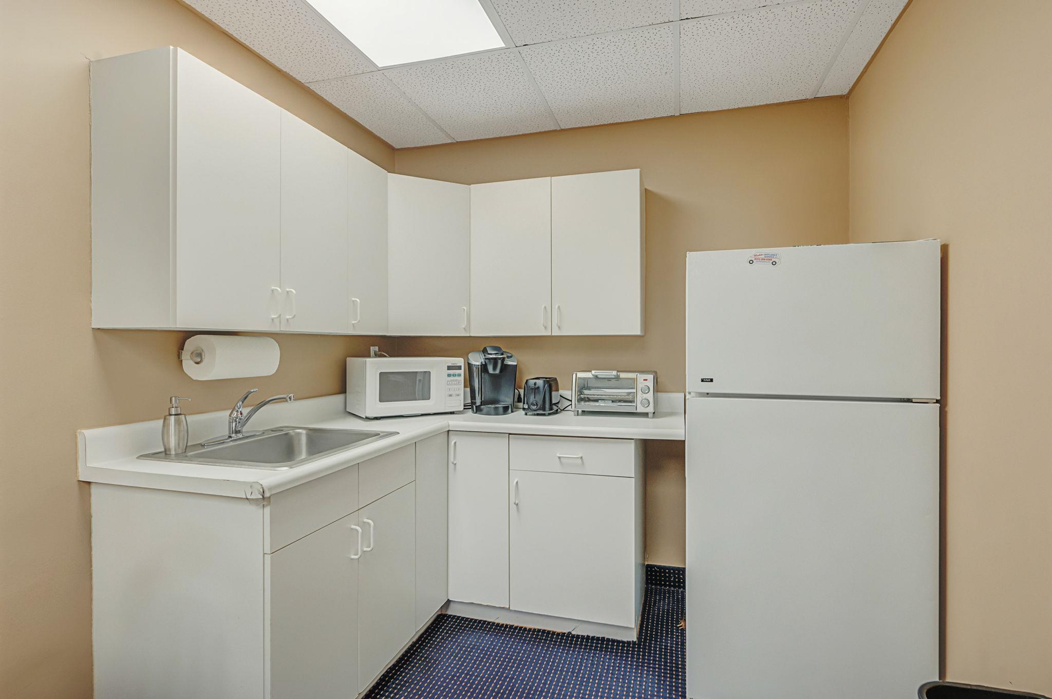 #19 photo, 325 Middle Country Raod, サフォーク郡 Smithtown , NY 11787