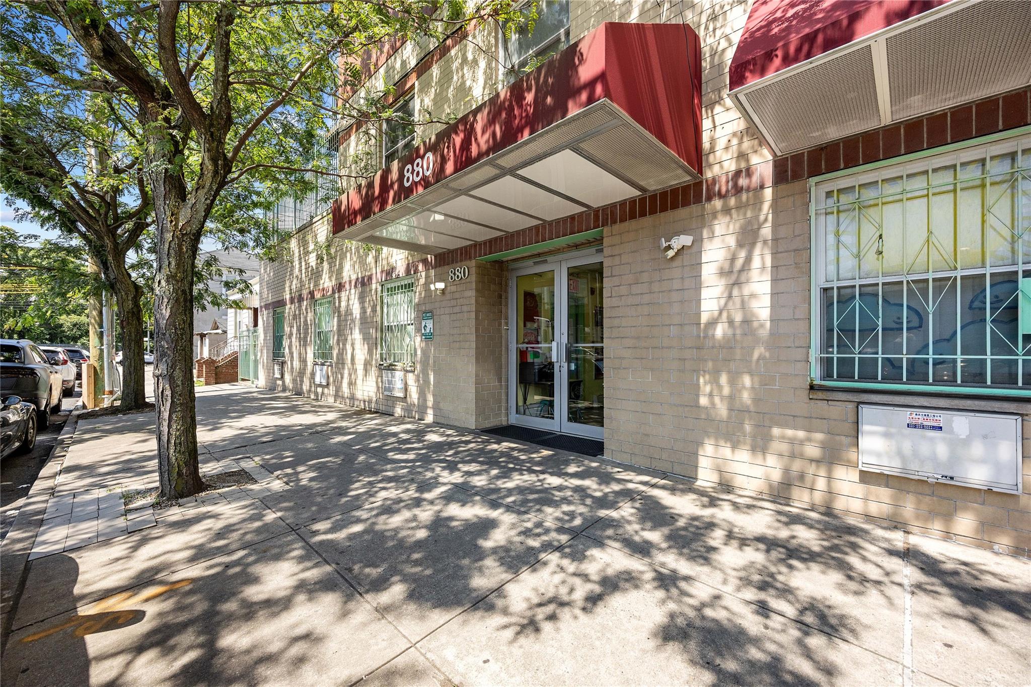 #1 photo, 880 60th Street, 布鲁克林 Brooklyn , NY 11220