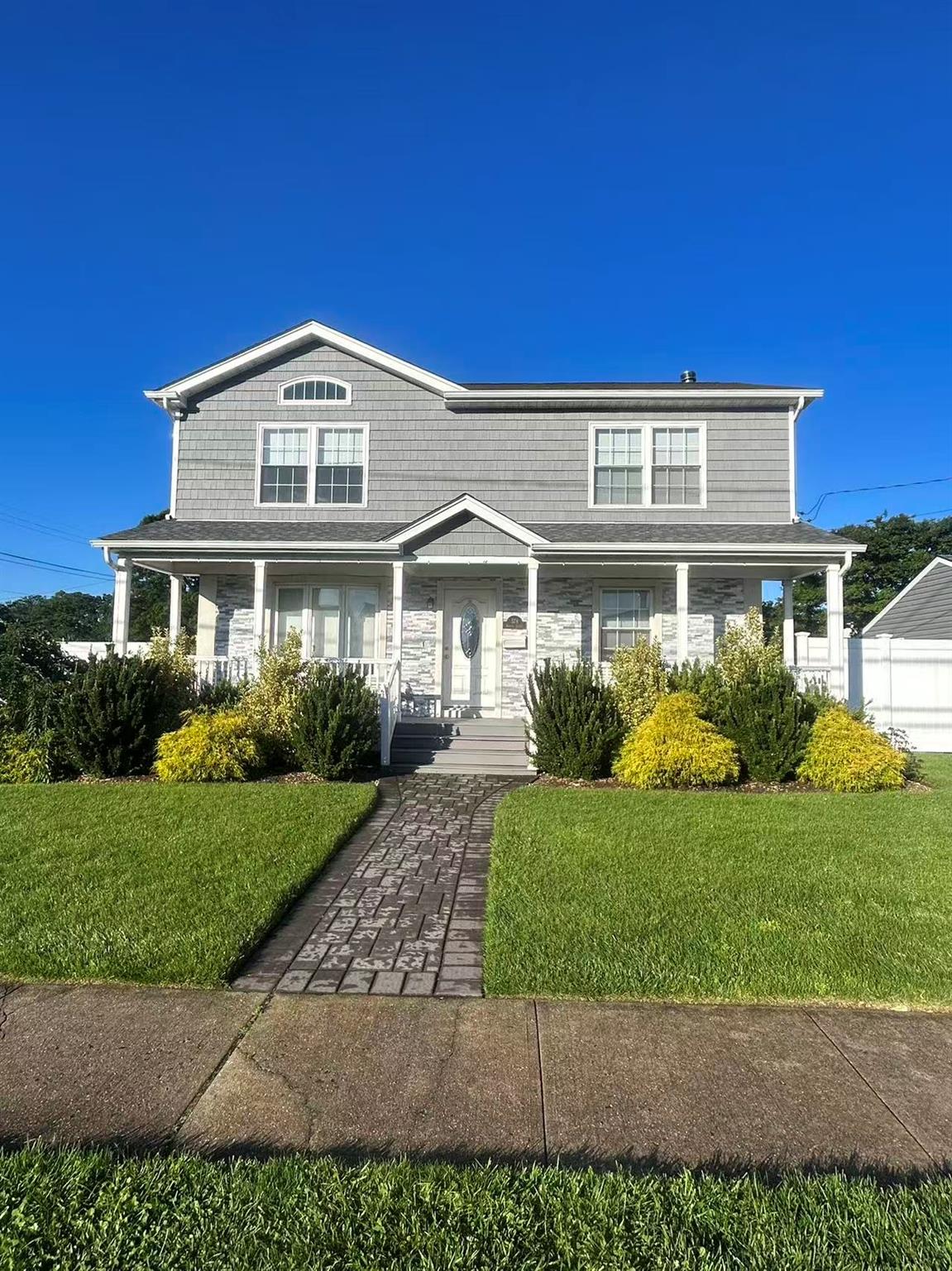#1 photo, 578 Albert Street, 長島 East Meadow , NY 11554