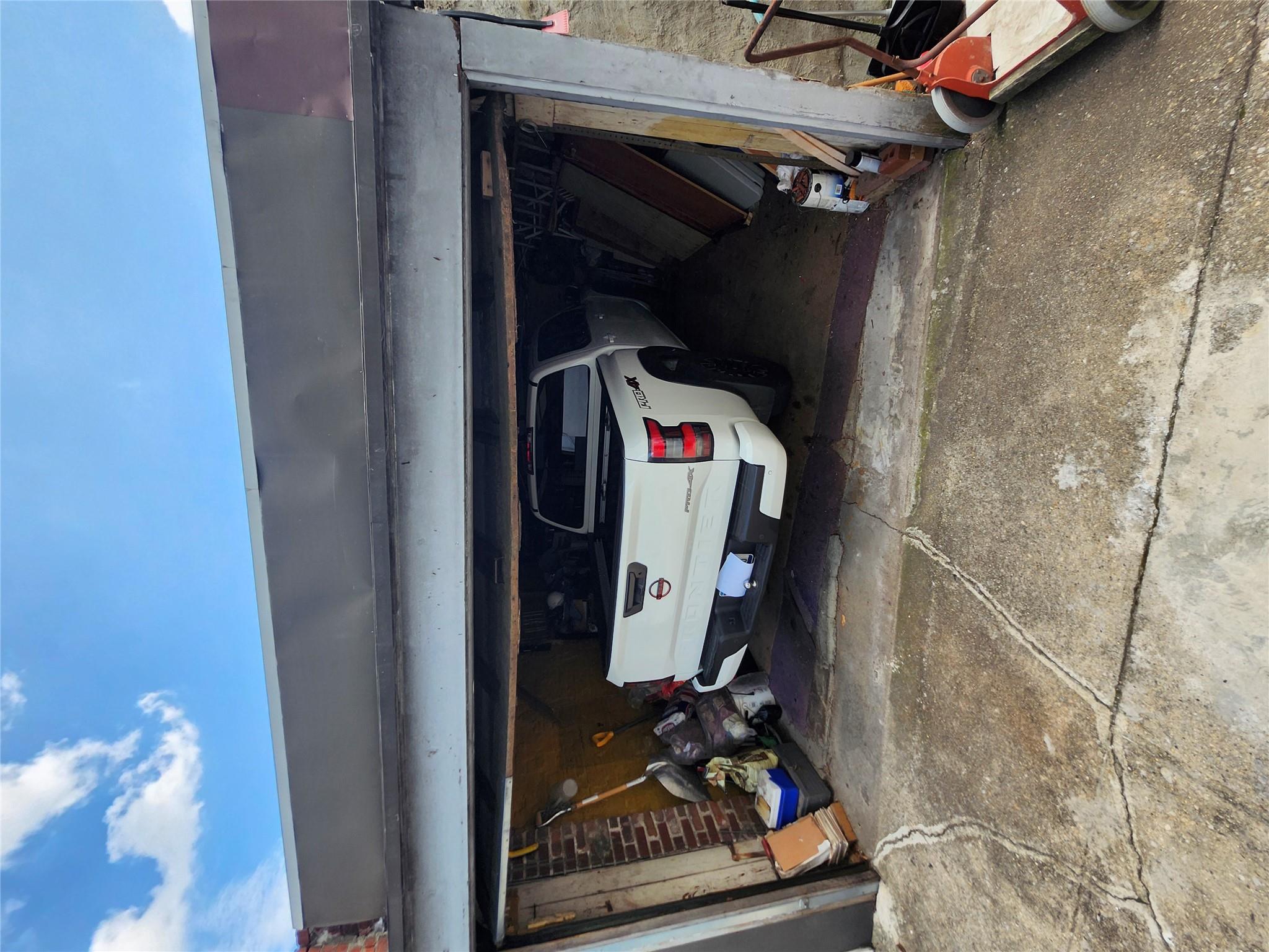 #13 photo, 317 E 49th Street, Brooklyn , NY 11203