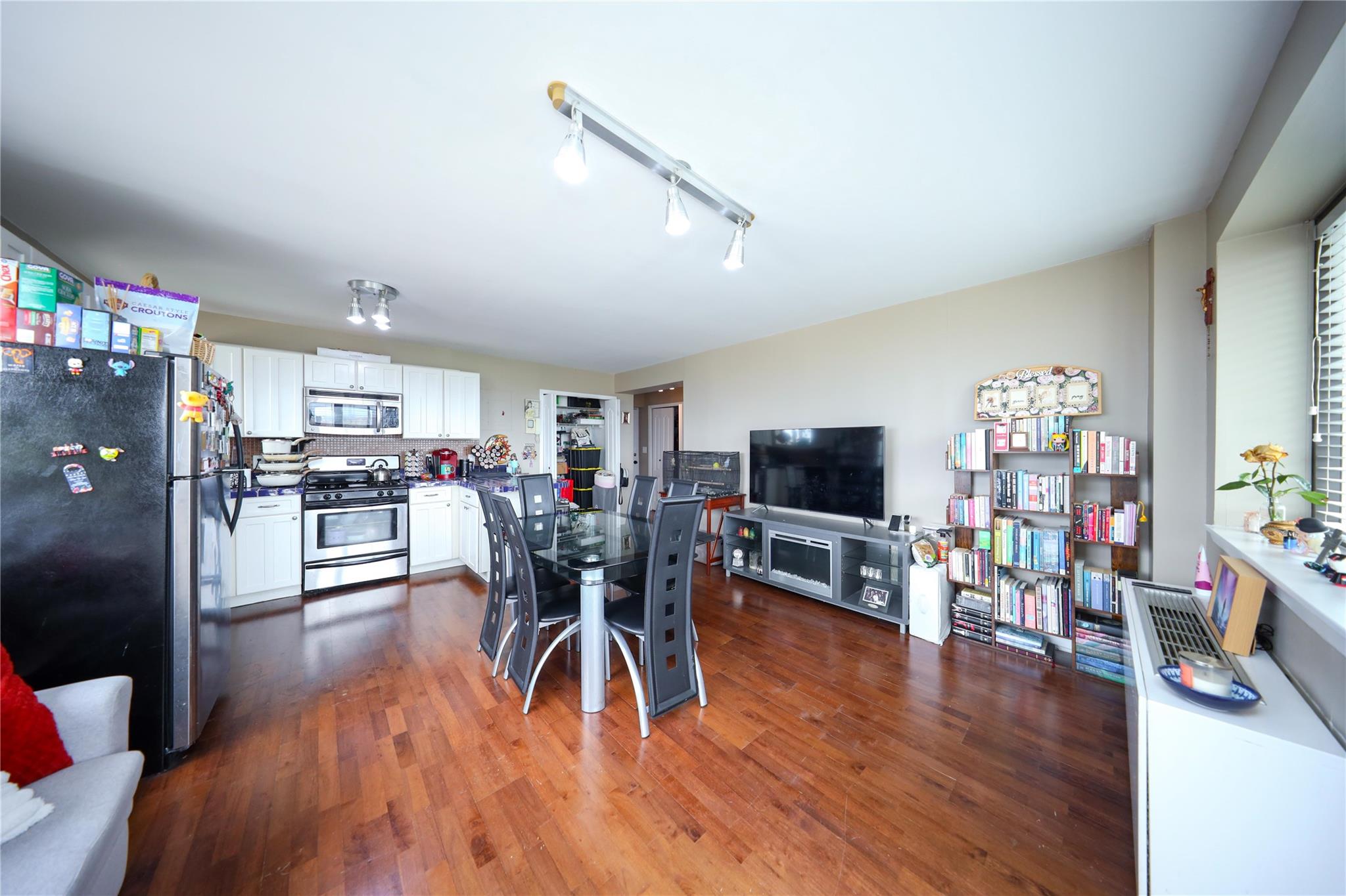 #6 photo, 420 64th Street, Brooklyn , NY 11220