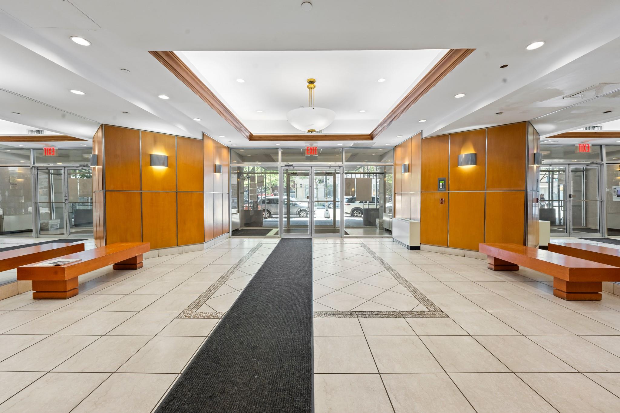 #6 photo, 2235 Frederick Douglass Boulevard, マンハッタン New York (Manhattan) , NY 10027