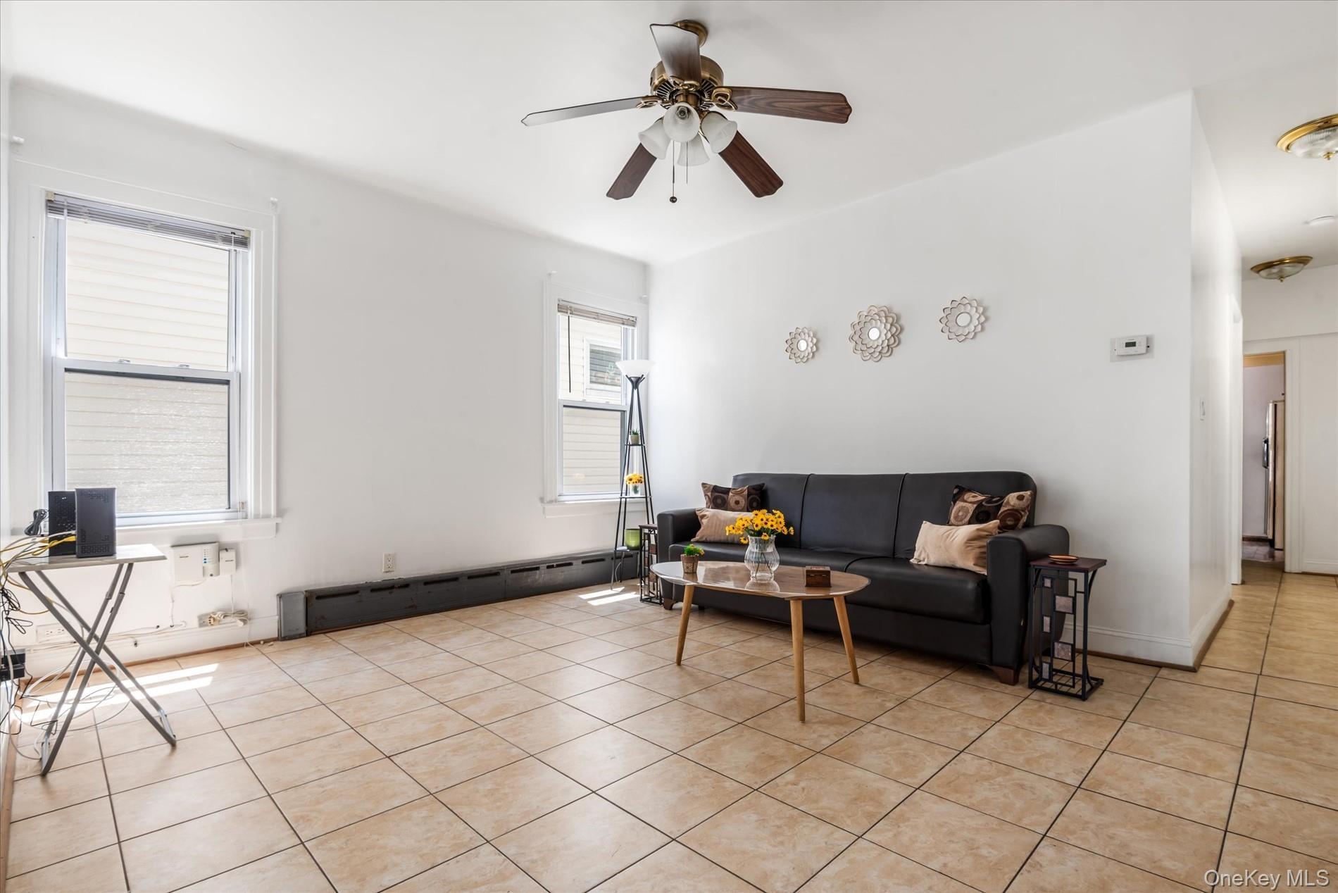 #14 photo, 7844 86th Street, クイーンズ区 Glendale , NY 11385