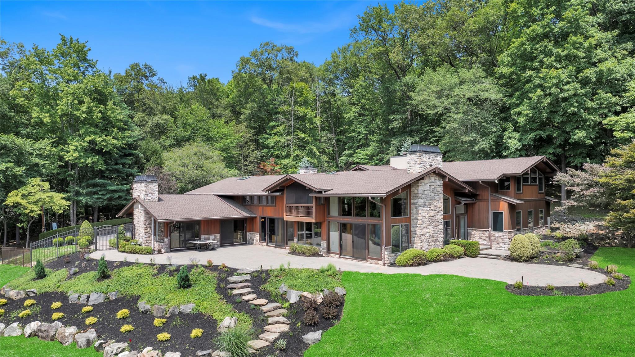 #1 photo, 597 S Mountain Road, 紐約州 New City , NY 10956