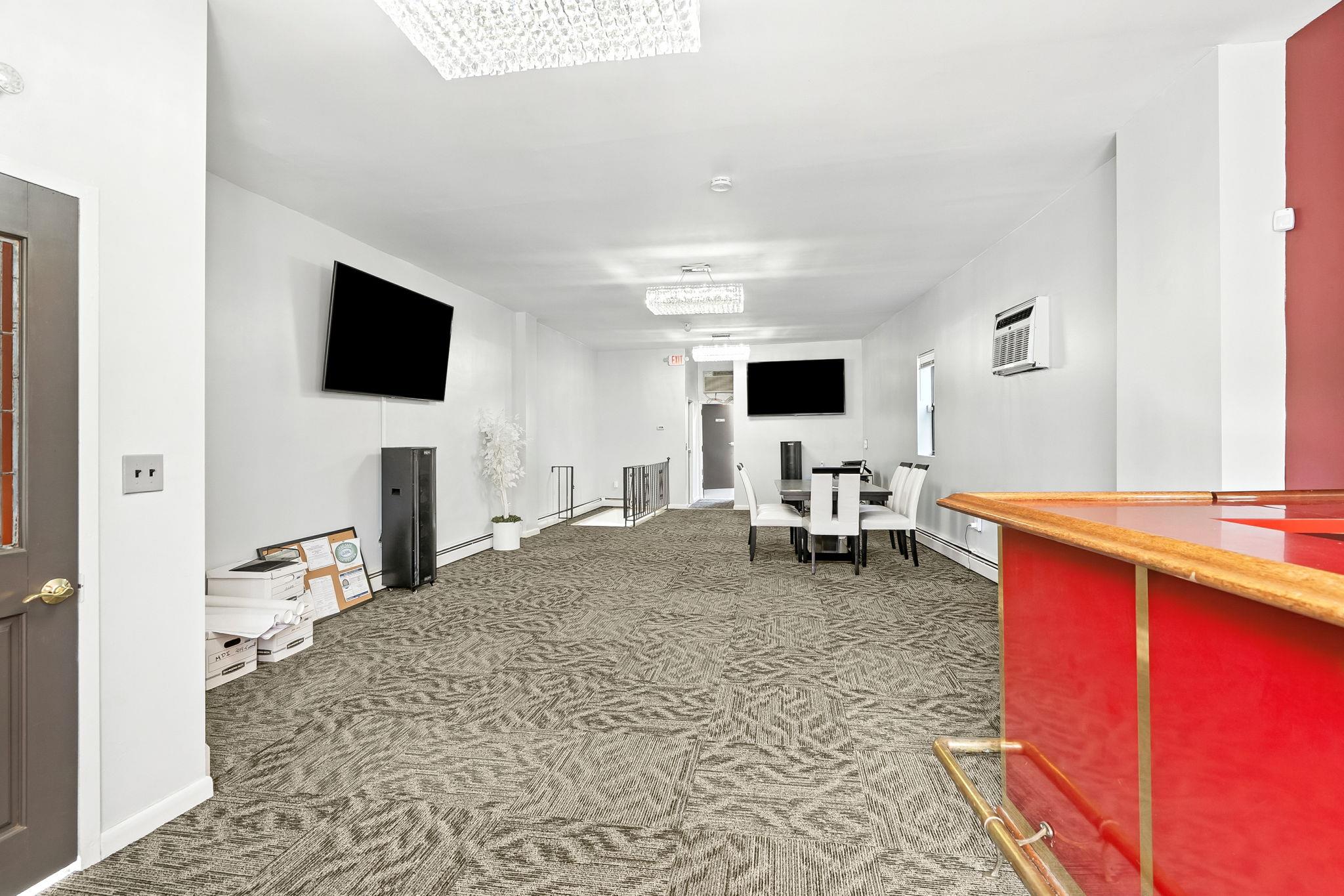 #11 photo, 1020 McLean Avenue, Yonkers , NY 10704