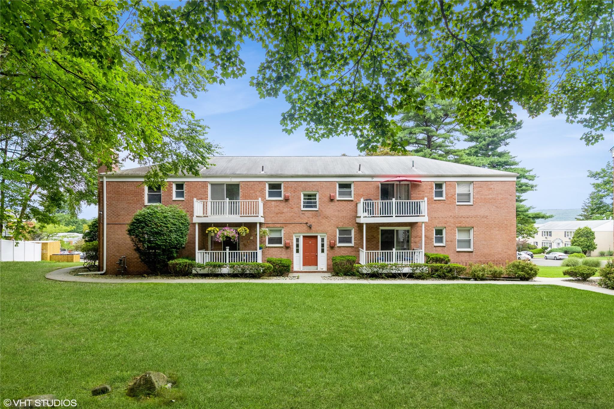 #1 photo, 11 Lenox Court, 紐約州 Suffern , NY 10901