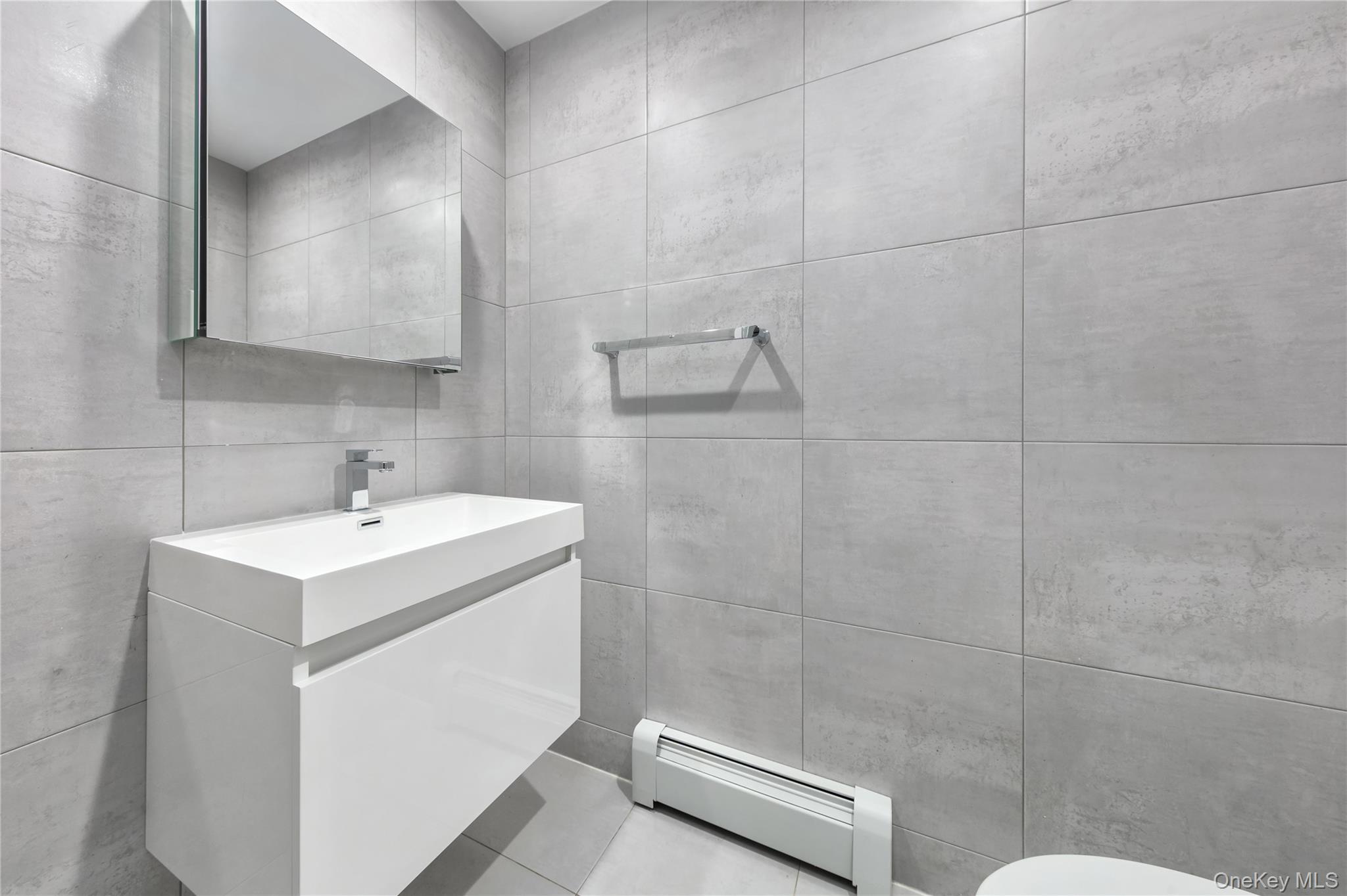 #13 photo, 40 Pinehurst Avenue, New York (Manhattan) , NY 10033