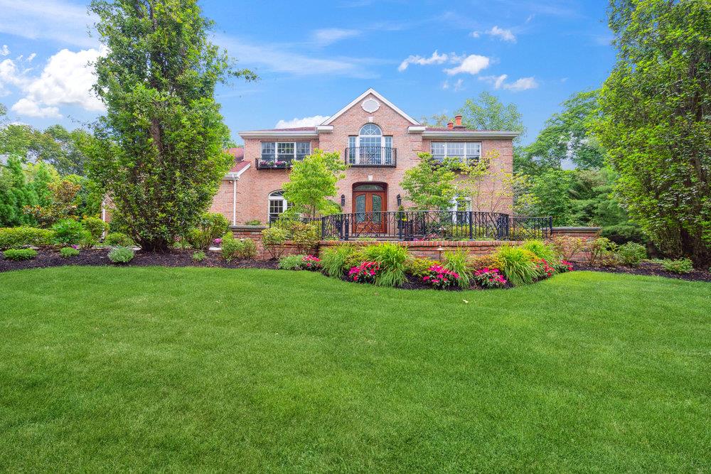 #1 photo, 22 Woodbury Farms Drive, 長島 Woodbury , NY 11797