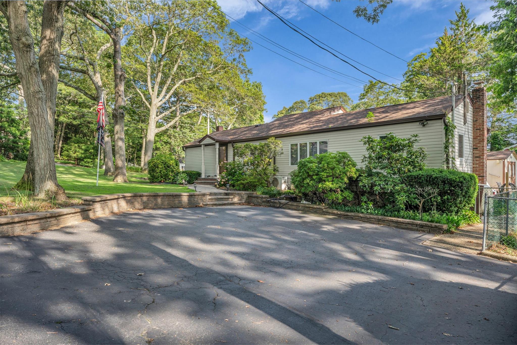 #16 photo, 4 Highland Avenue, サフォーク郡 Farmingville , NY 11738