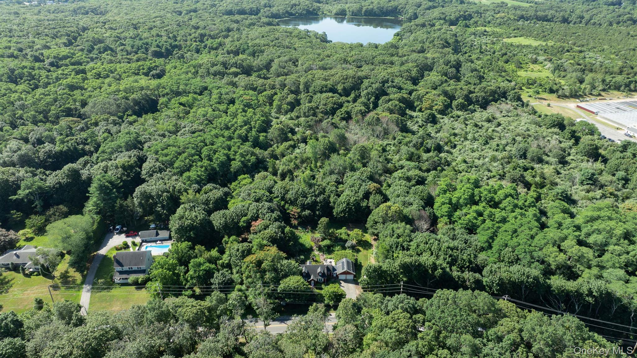 #2 photo, 5660 Sound Avenue, サフォーク郡 Mattituck , NY 11952