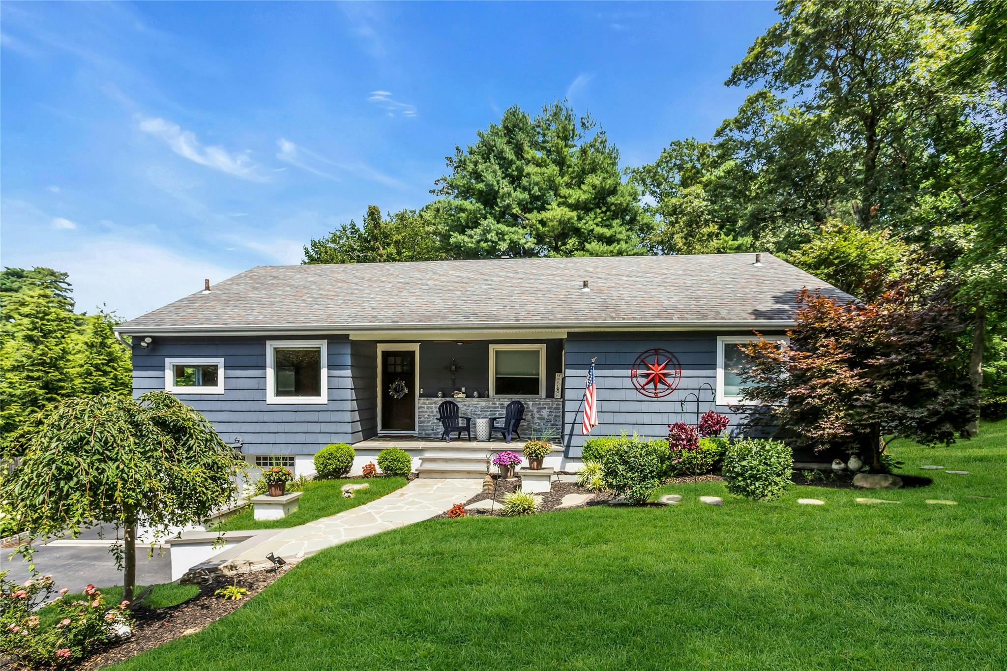 #1 photo, 870 Heights Place, 長島 Oyster Bay , NY 11771