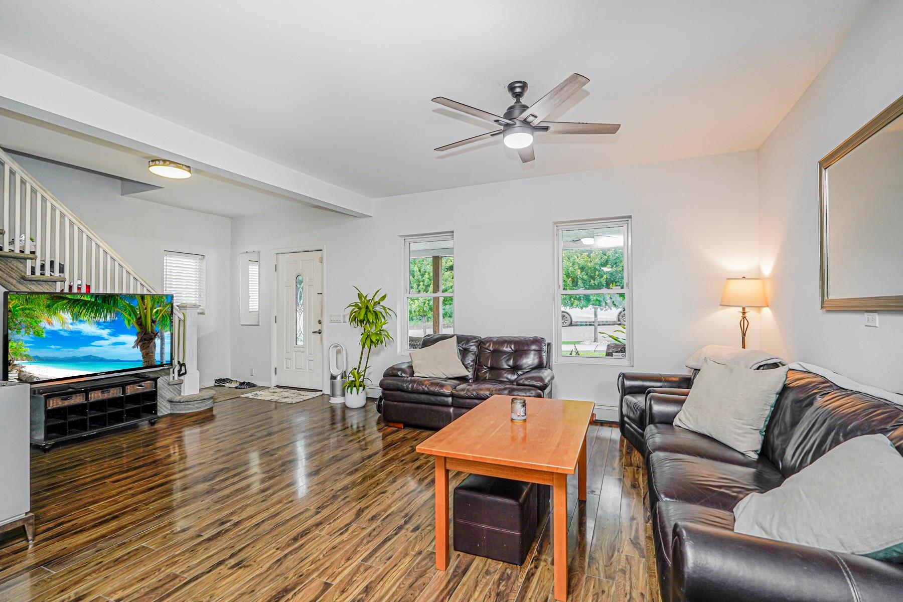 #11 photo, 60 Androvette Street, スタテンアイランド Staten Island , NY 10309