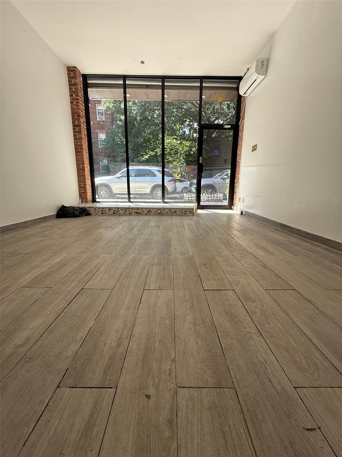 #5 photo, 41-05 46th Street, クイーンズ区 Sunnyside , NY 11104