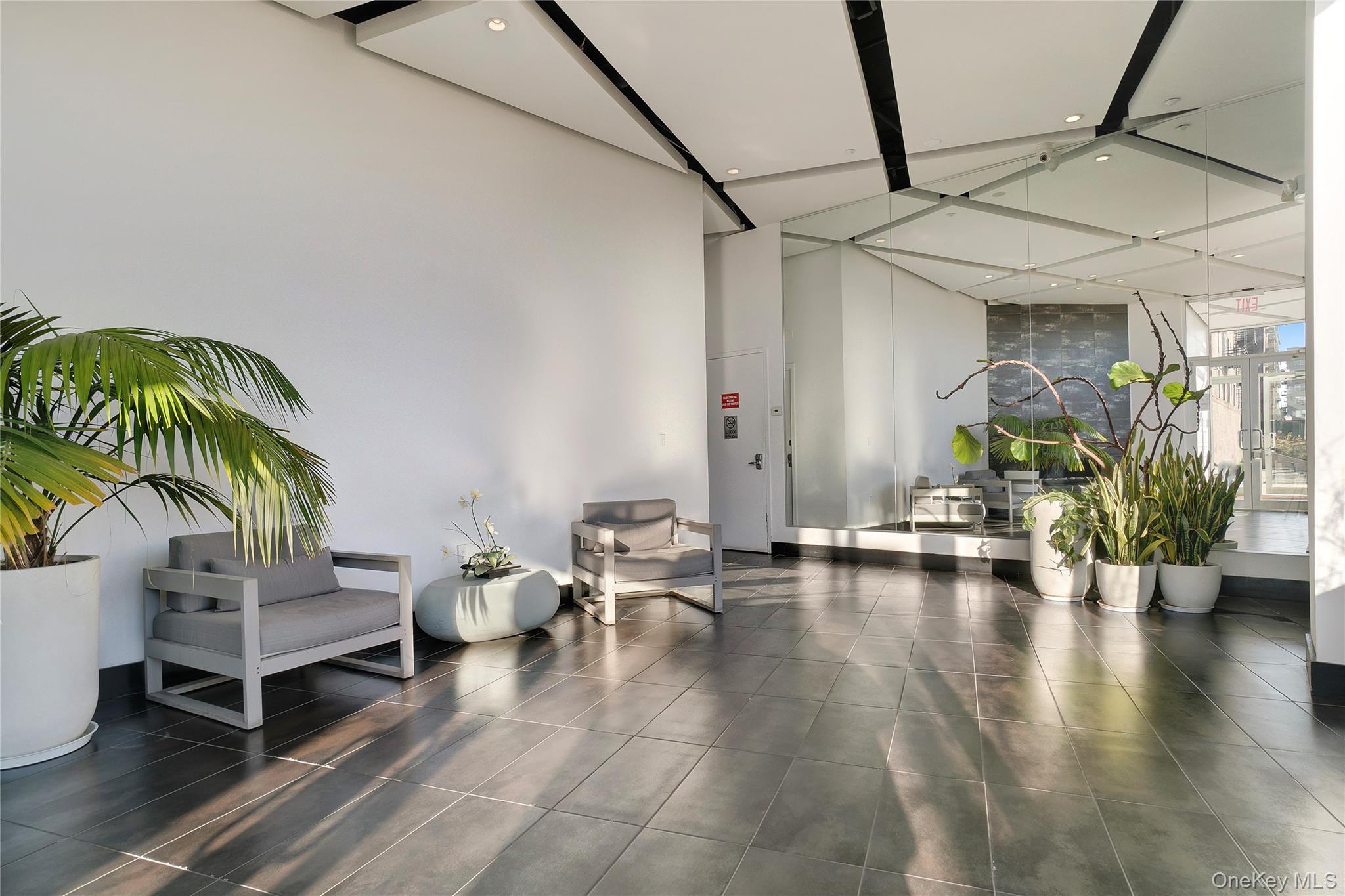 #17 photo, 118-20 Ocean Promenade, クイーンズ区 Far Rockaway , NY 11694