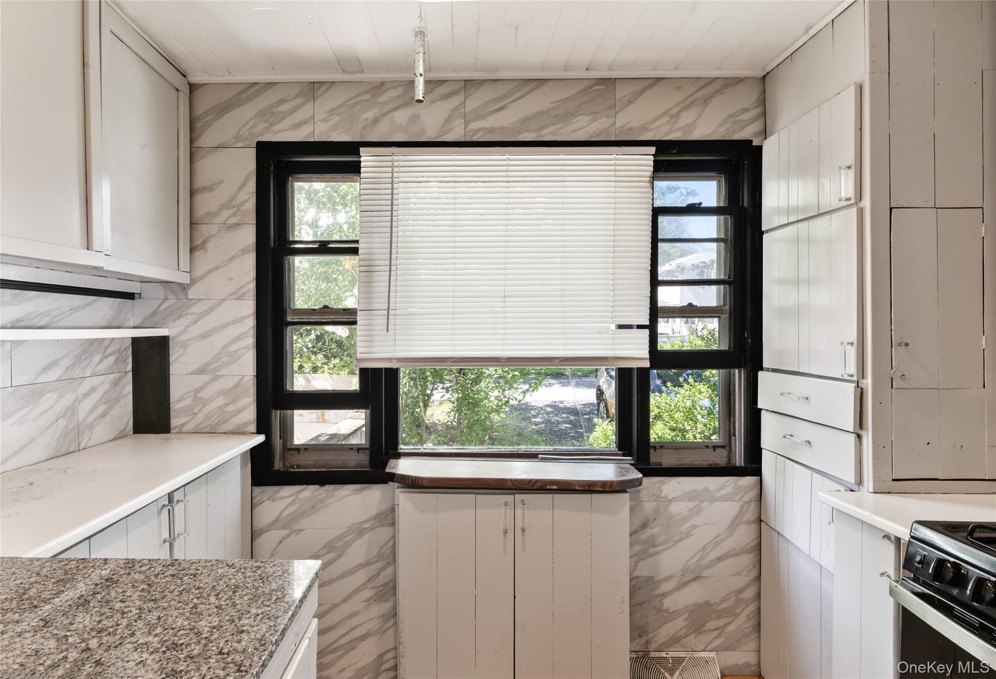 #10 photo, 24 Poplar Street, Greenwood Lake , NY 10925