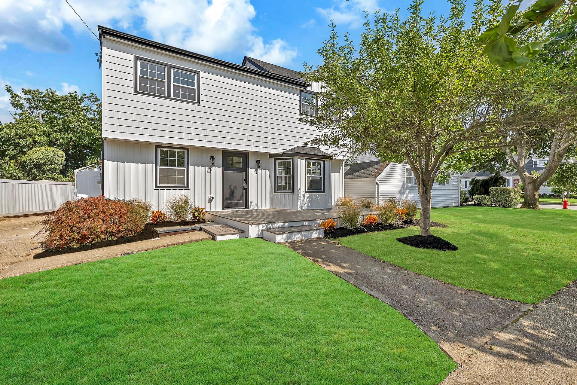 #1 photo, 225 Seaford Avenue, Massapequa , NY 11758