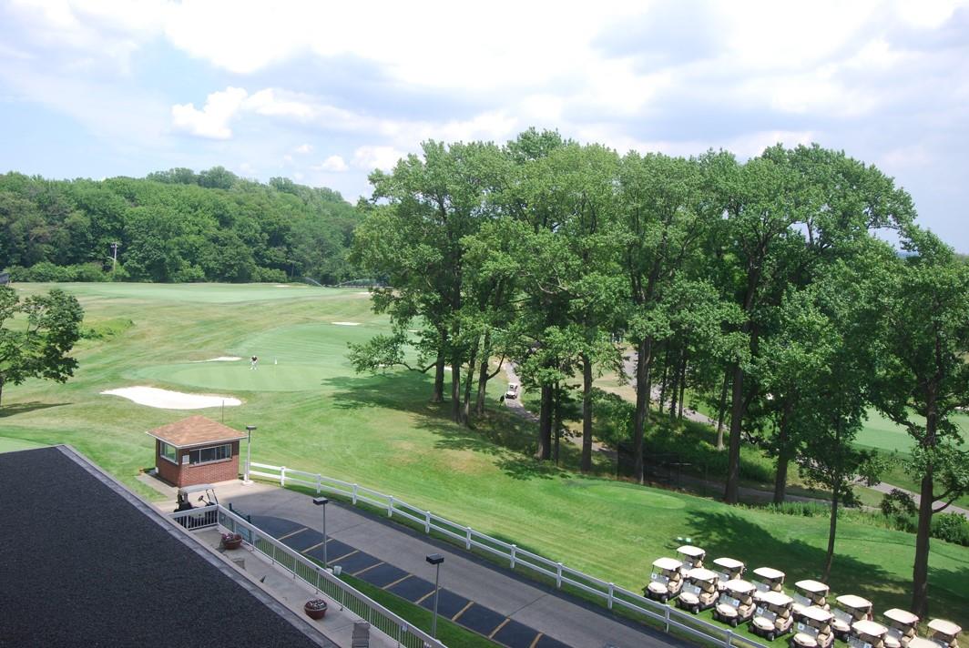 #19 photo, 27110 Grand Central Parkway, クイーンズ区 Floral Park , NY 11005