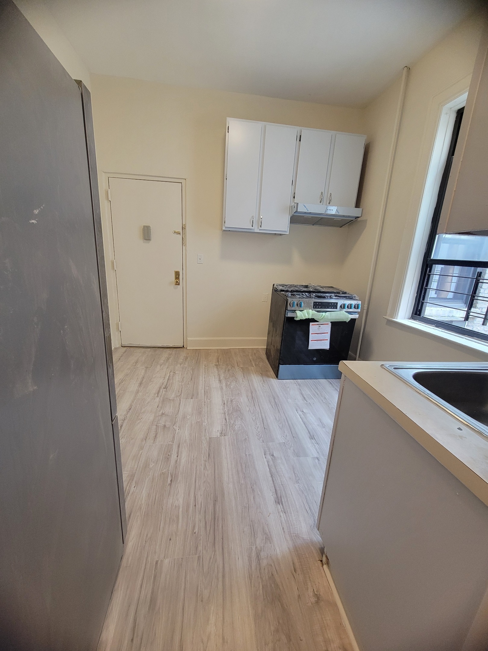 #1 photo, 773 Eastern Parkway, ブルックリン区 Crown Heights , NY 11213