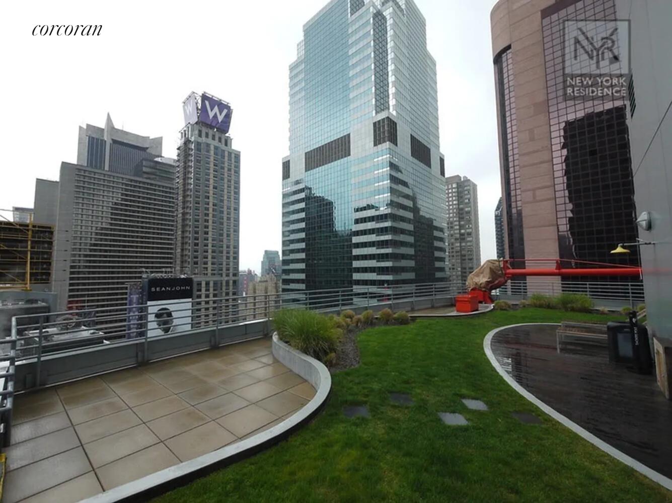 #8 photo, 1600 BROADWAY, マンハッタン Midtown , NY 10019