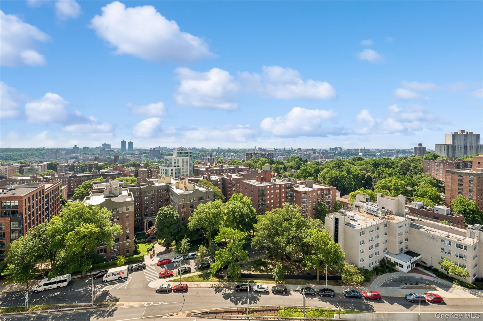 #17 photo, 3333 Henry Hudson Parkway, ブロンクス区 Bronx , NY 10463