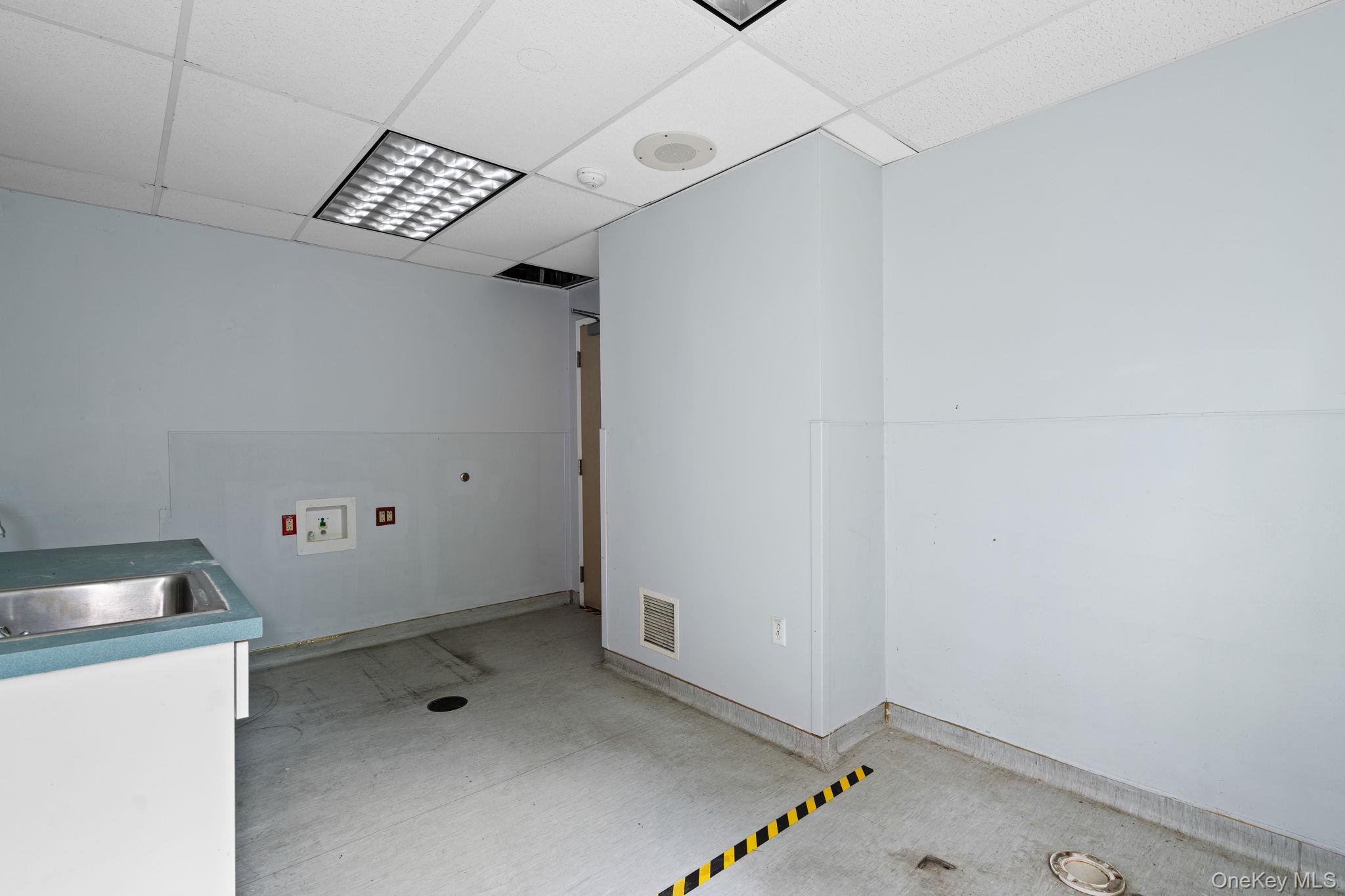 #12 photo, 4 Corwin Court, Newburgh , NY 12550