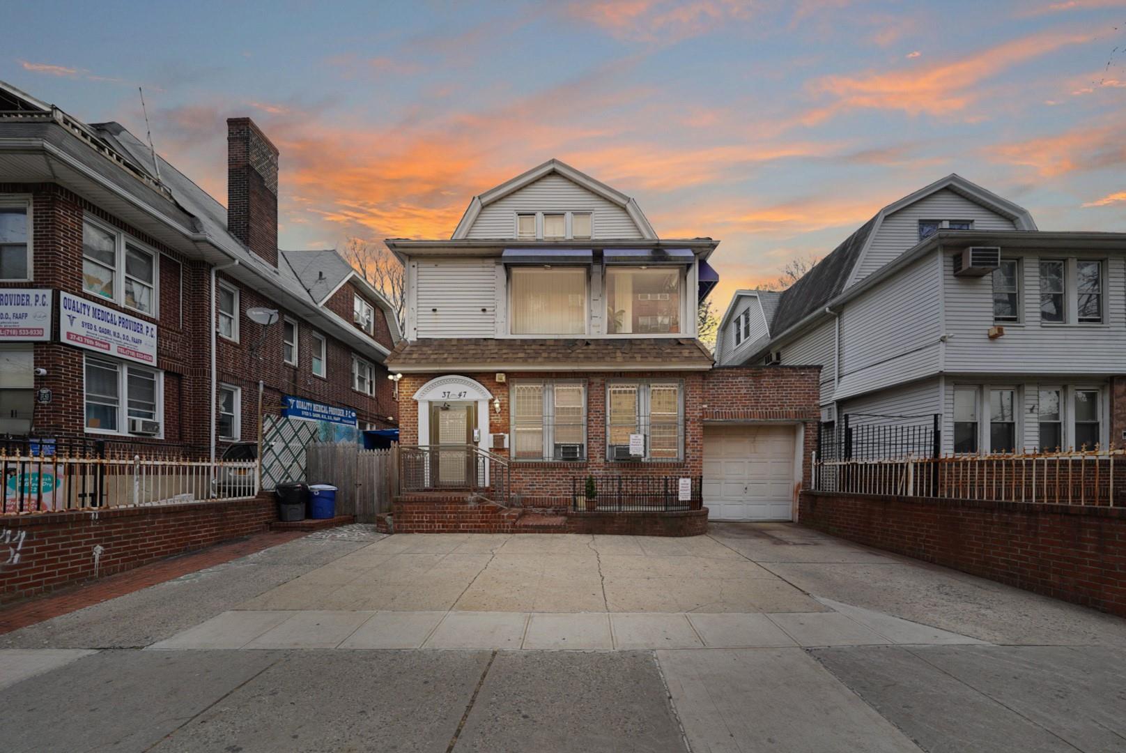 #1 photo, 3747 76th Street, 皇后區 傑克遜高地 Jackson Heights , NY 11372