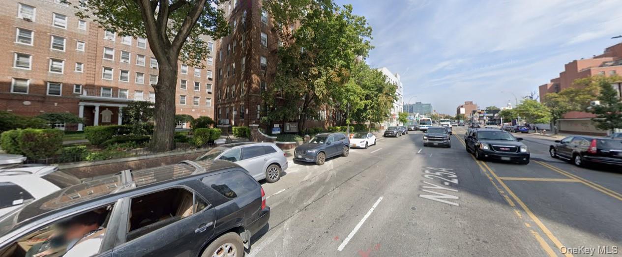 #1 photo, 141-25 Northern Boulevard, クイーンズ区 Flushing , NY 11354