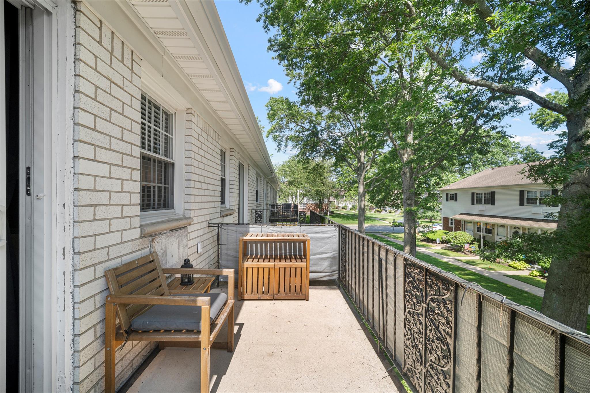 #20 photo, 2413 Wilshire Lane, 東長島 Oakdale , NY 11769