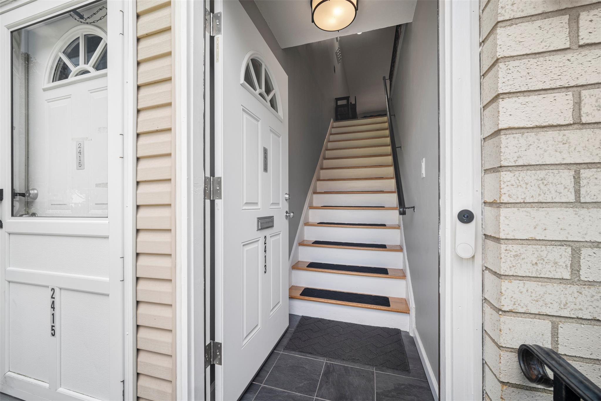 #3 photo, 2413 Wilshire Lane, 東長島 Oakdale , NY 11769