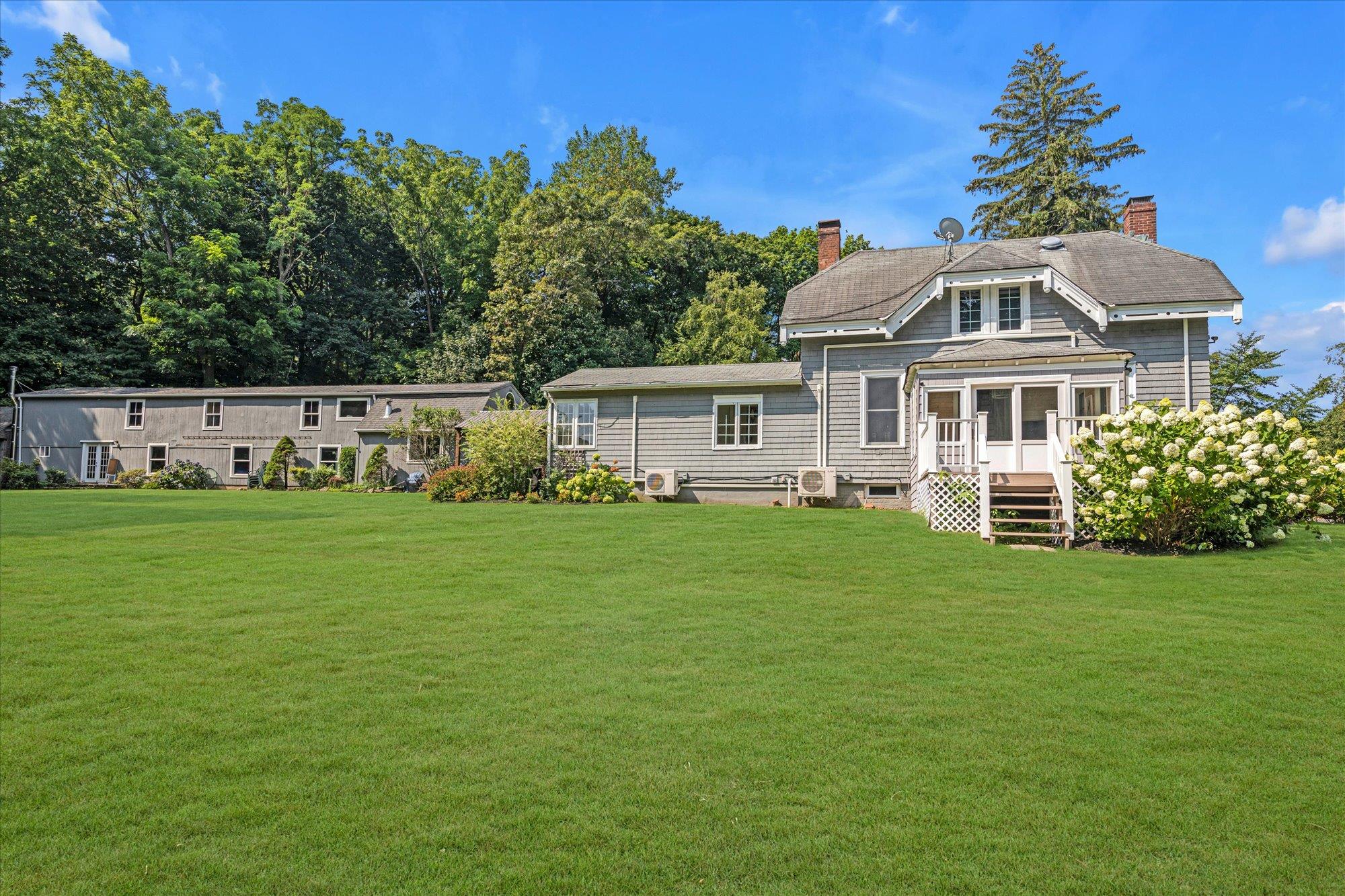 #20 photo, 79 Cove Road, 롱 아일랜드 Oyster Bay Cove , NY 11771