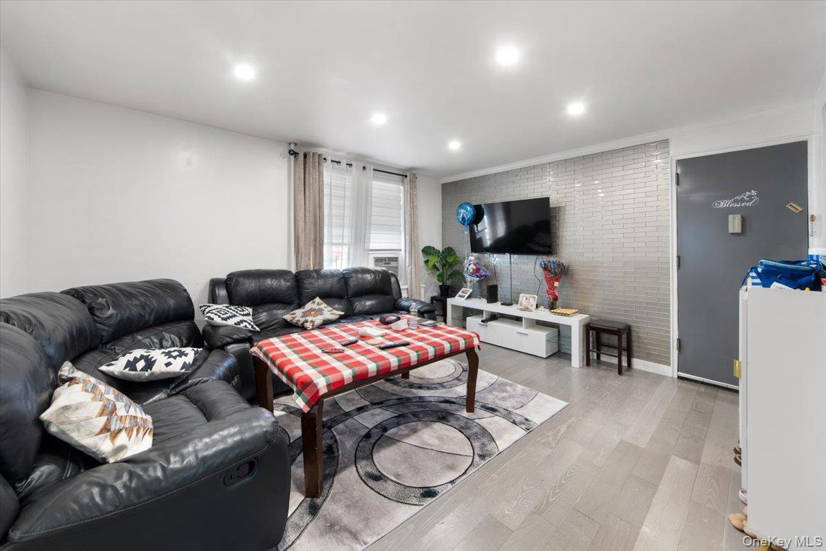 #3 photo, 1559 Jarvis Avenue, ブロンクス区 Bronx , NY 10461