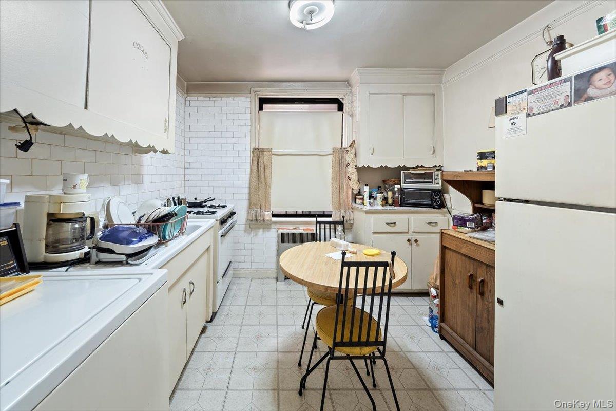 #7 photo, 1559 Jarvis Avenue, ブロンクス区 Bronx , NY 10461