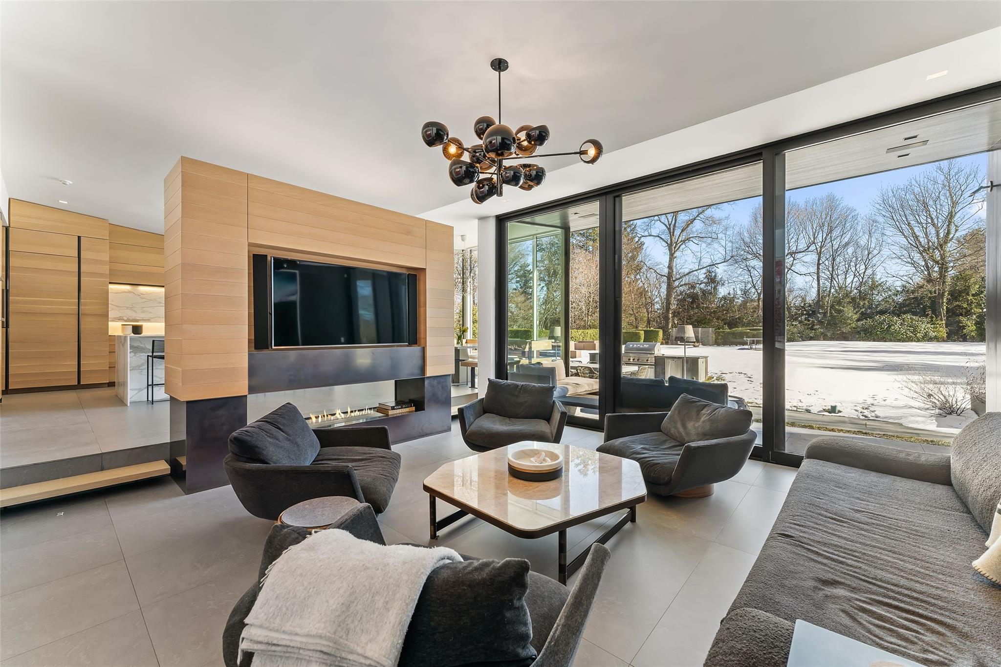 #19 photo, 38 Park Road, Scarsdale , NY 10583