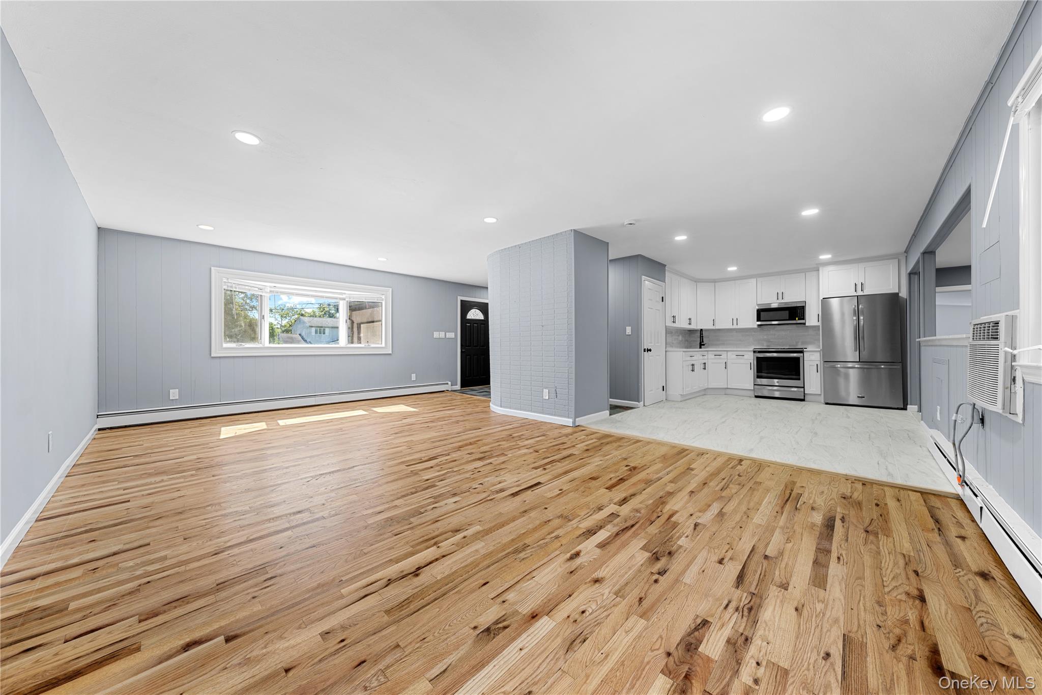 #5 photo, 188 W End Avenue, 东长岛 Shirley , NY 11967