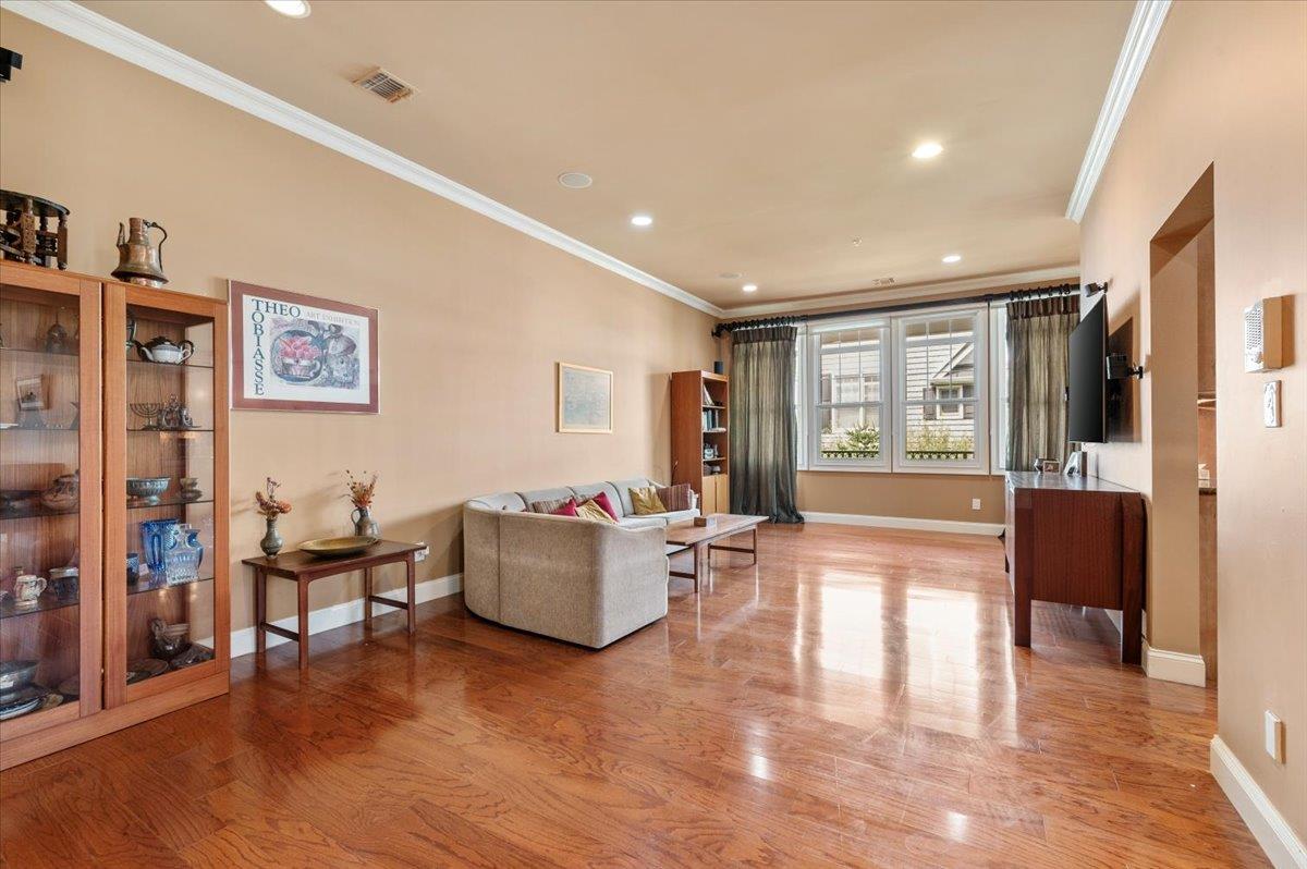 #4 photo, 481 Pacing Way, ナッソー郡 Westbury , NY 11590