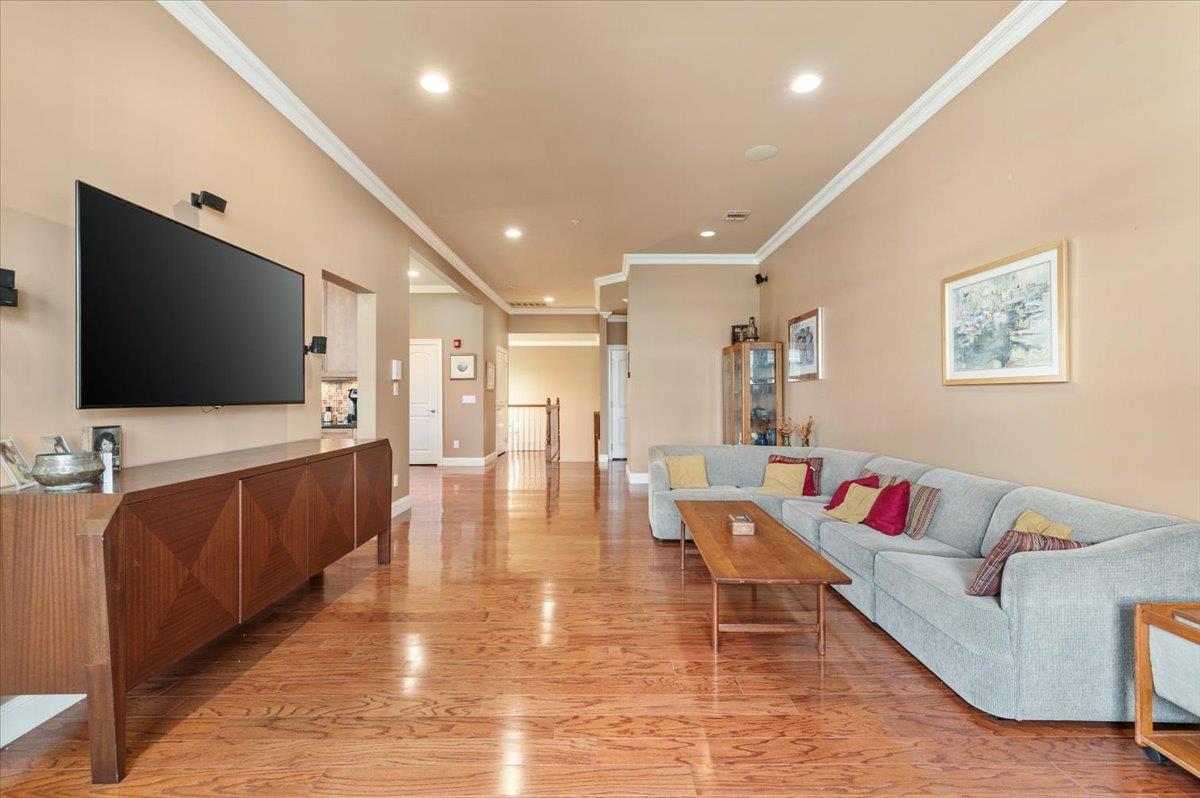 #7 photo, 481 Pacing Way, ナッソー郡 Westbury , NY 11590