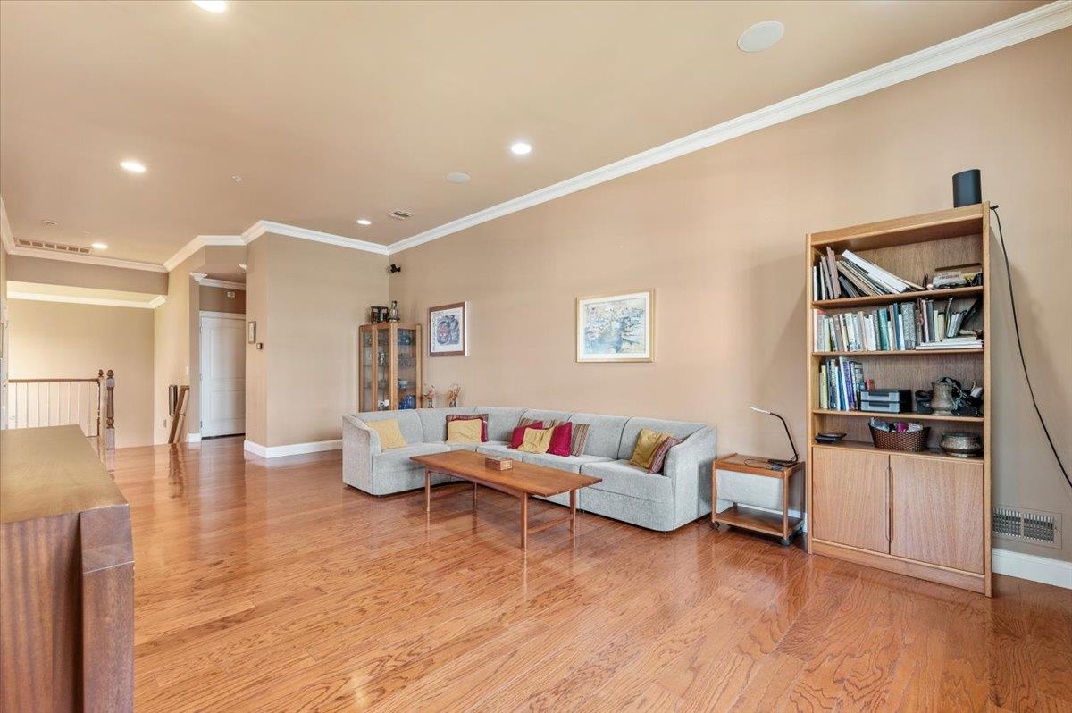 #8 photo, 481 Pacing Way, ナッソー郡 Westbury , NY 11590