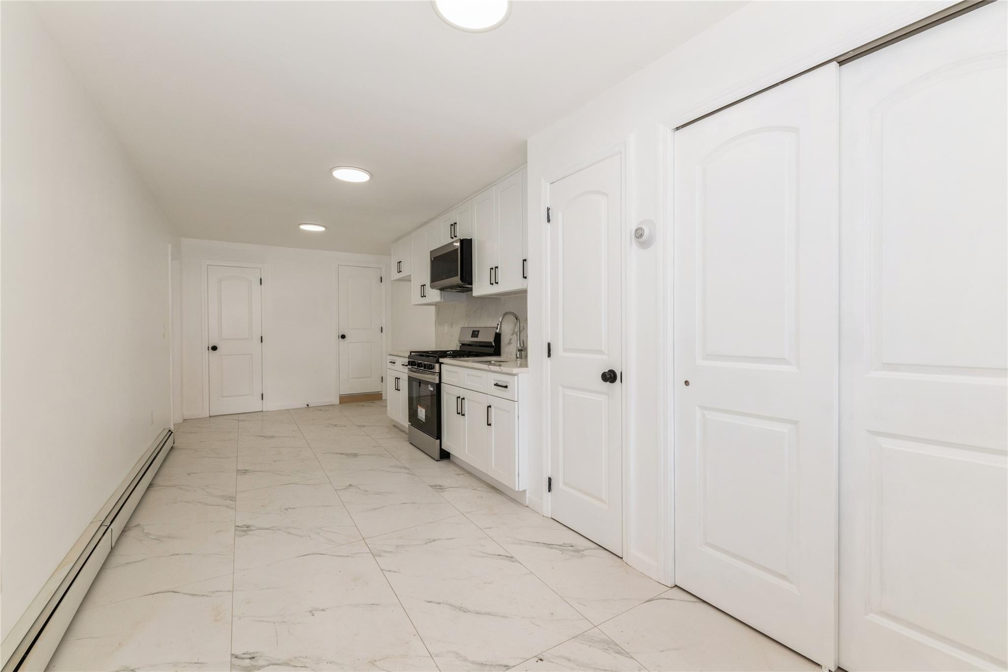 #14 photo, 10337 52nd Avenue, 皇后區 可樂娜 Corona , NY 11368