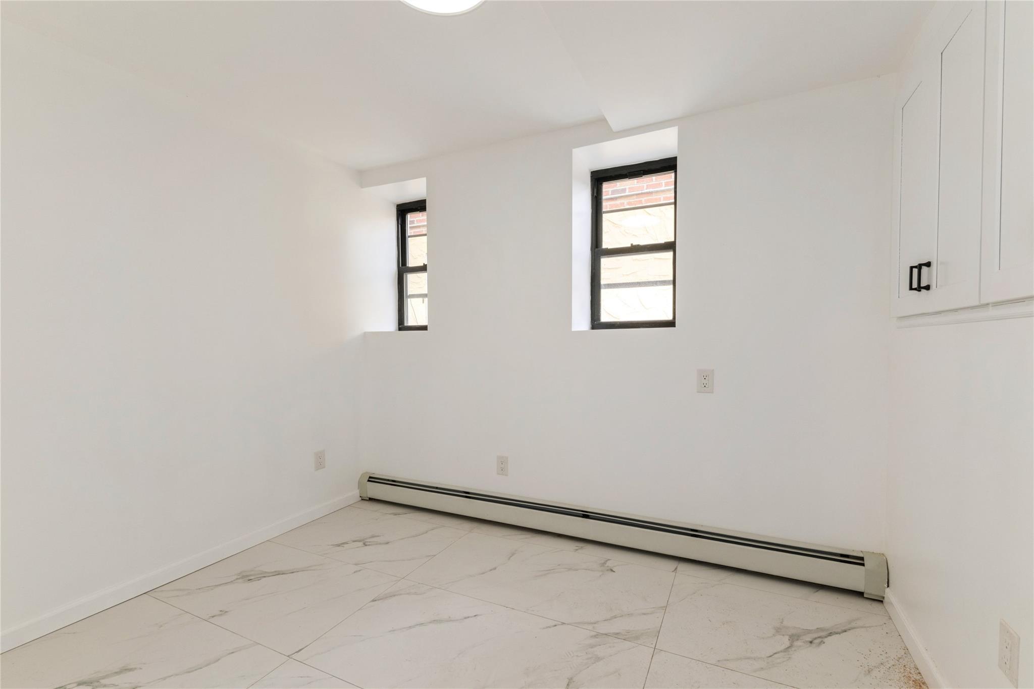 #19 photo, 10337 52nd Avenue, 皇后區 可樂娜 Corona , NY 11368