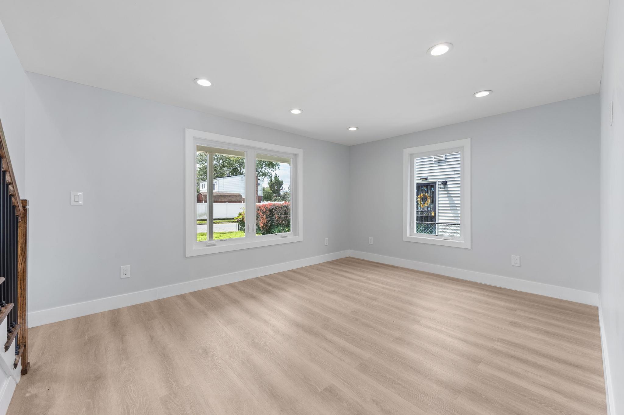 #20 photo, 39 Stirrup Lane, Levittown , NY 11756