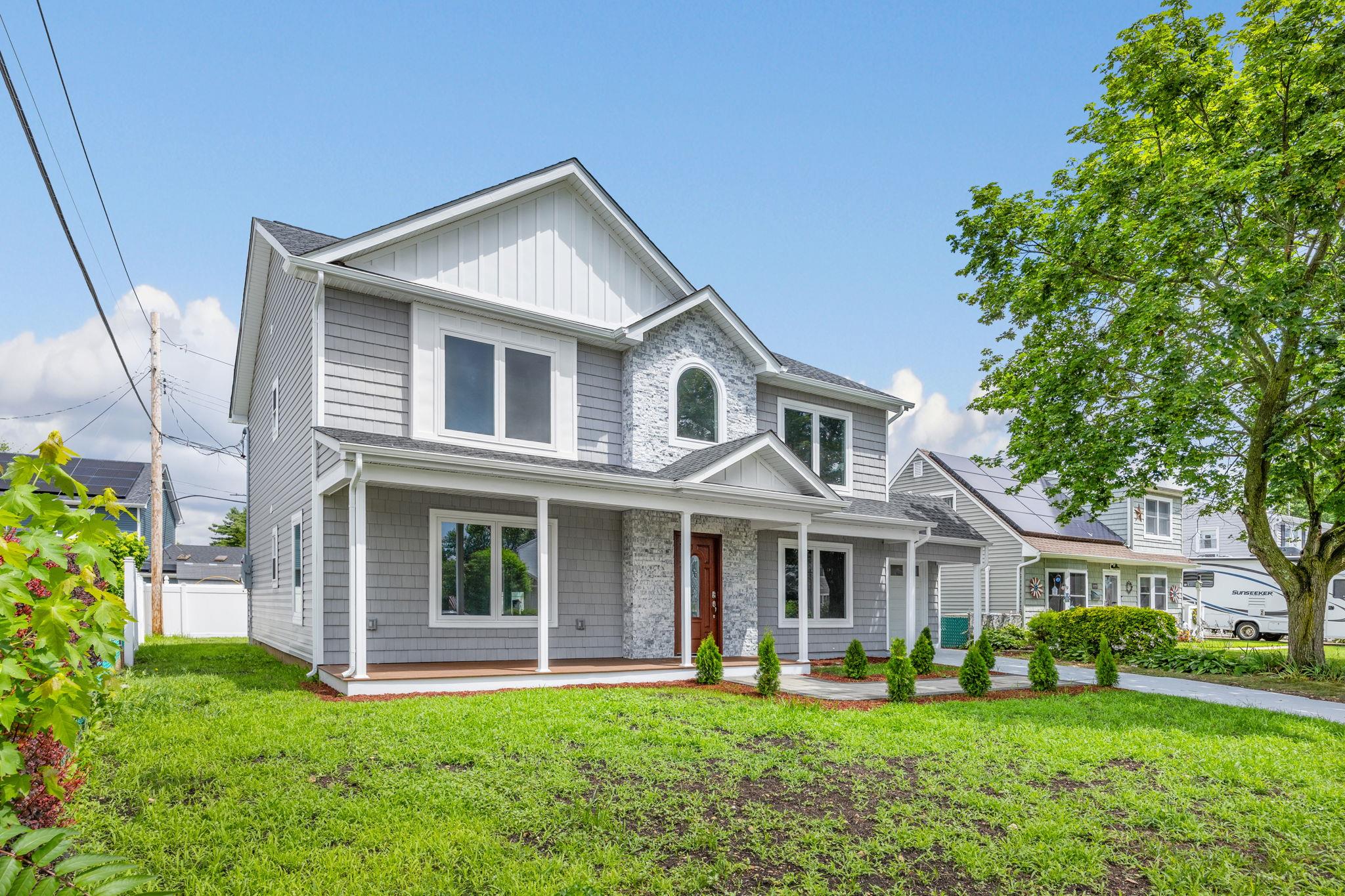 #3 photo, 39 Stirrup Lane, Levittown , NY 11756