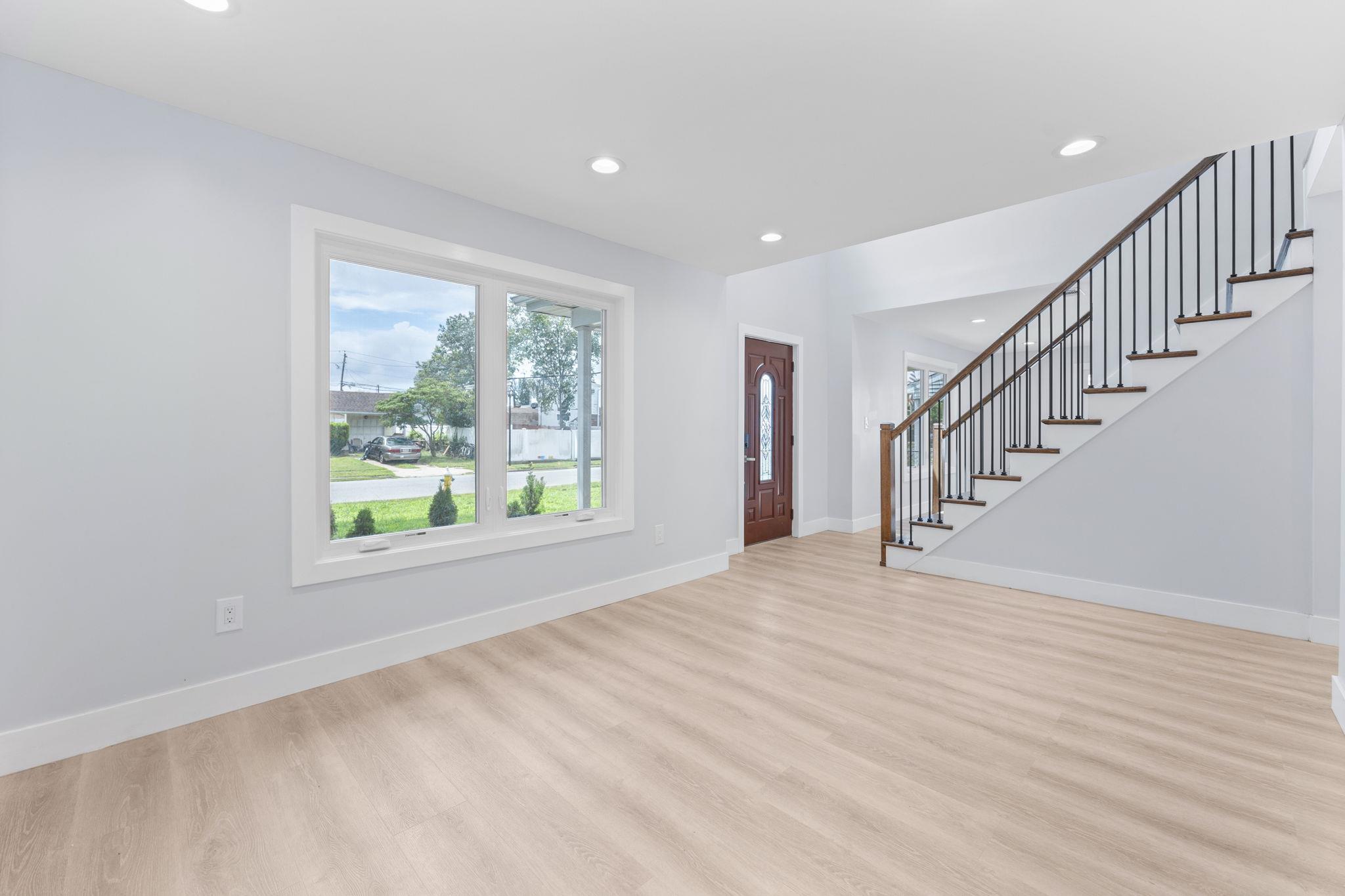 #6 photo, 39 Stirrup Lane, Levittown , NY 11756