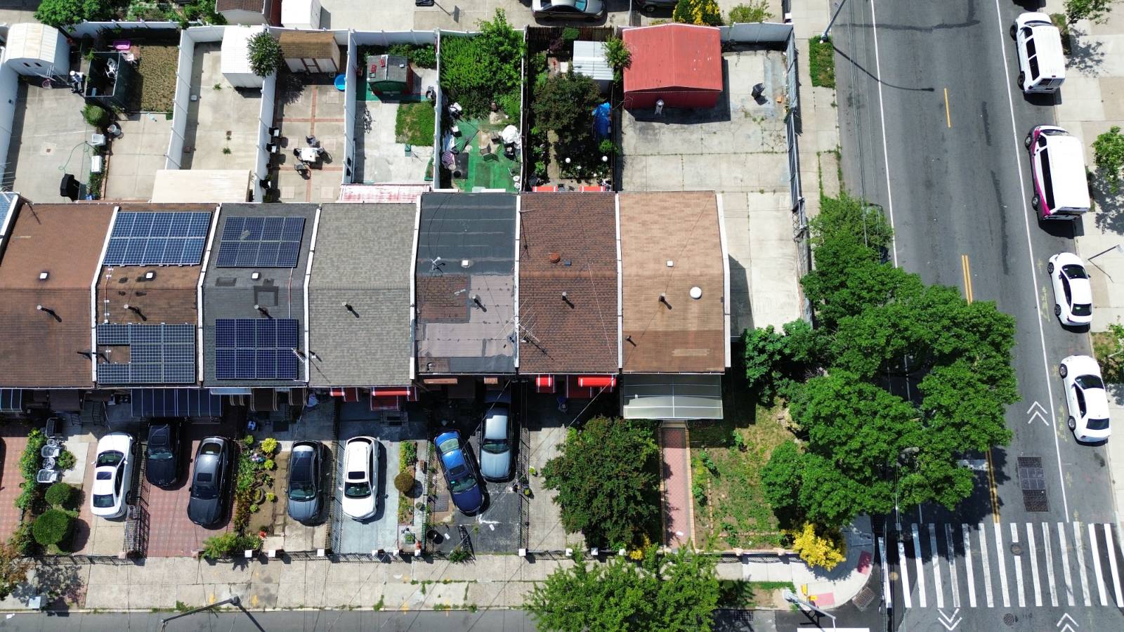 #1 photo, 258 Lott Avenue, 布鲁克林 Brownsville , NY 11212