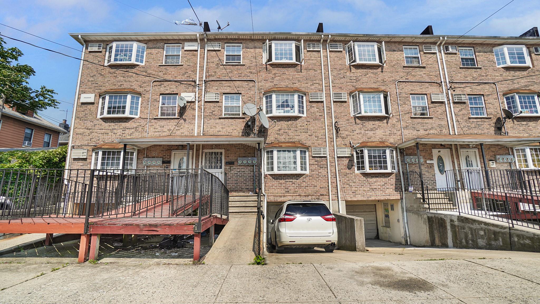 #1 photo, 93 E 57th Street, 布鲁克林 Brooklyn , NY 11203