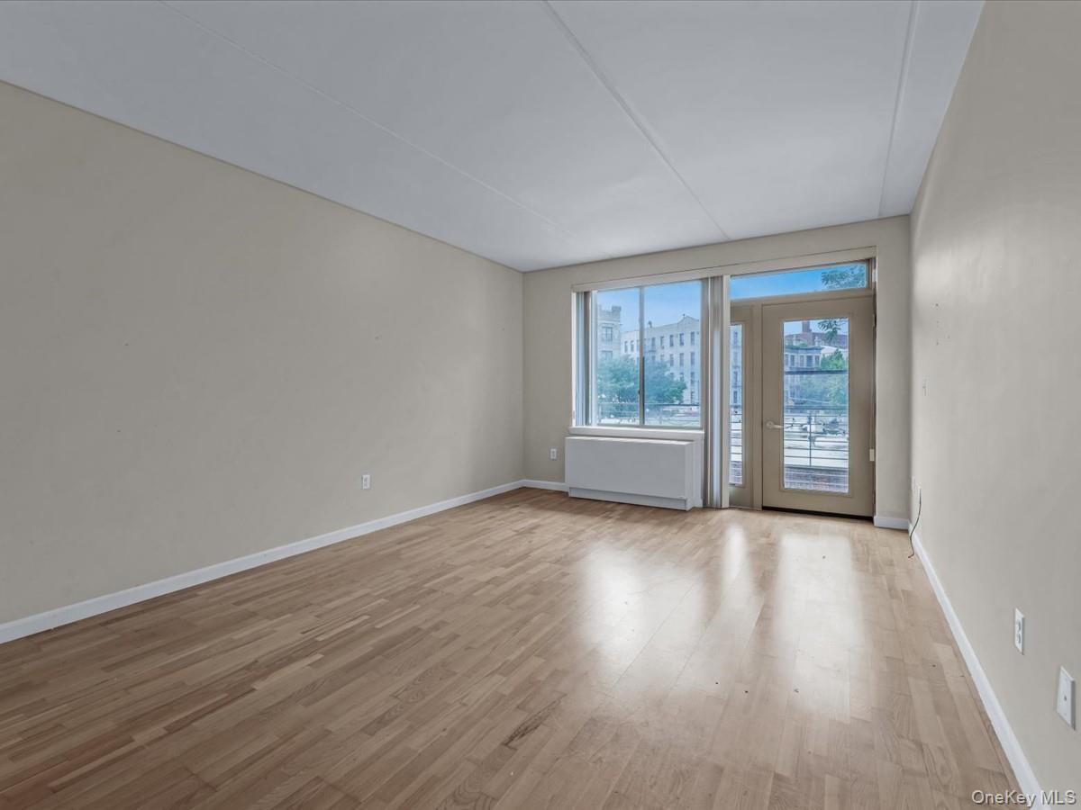 #6 photo, 715 Fox Street, ブロンクス区 Bronx , NY 10455