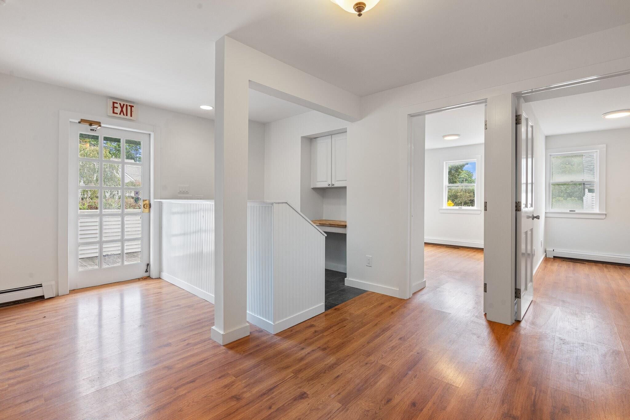 #8 photo, 1228 Roanoke Avenue, サフォーク郡 Riverhead , NY 11901