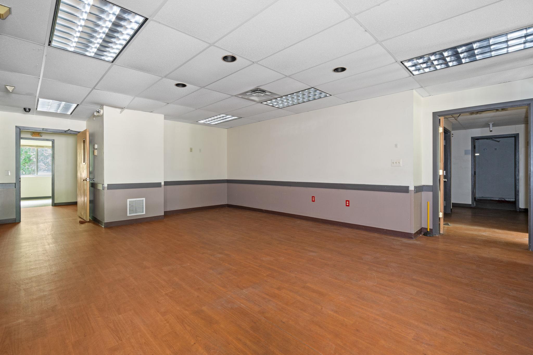 #4 photo, 4 Corwin Court, Newburgh , NY 12550