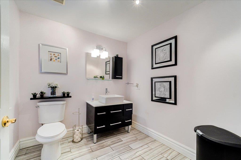 #18 photo, 204 Main Street, Poughkeepsie , NY 12601